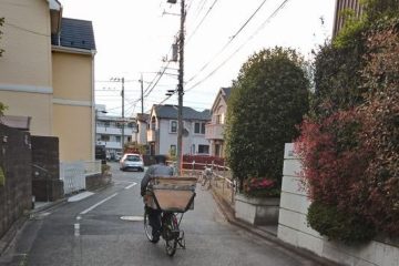 豆腐屋さんが自転車で売りに来る町