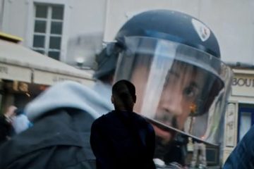 フランス政府への抗議活動〝黄色いベスト運動〟を題材にしたドキュメンタリー『暴力をめぐる対話』
