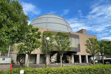 郷土の歴史と天文を学べる博物館がある、八代将軍徳川吉宗に由来する「お花茶屋」駅に降りてみた