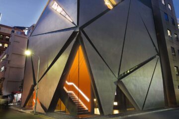 【西城秀樹】1975年の伝説のコンサート密着ドキュメンタリー『ブロウアップヒデキ』、【吉川晃司】1985年『ユー☆ガッタ☆チャンス』のライブシーンが神保町シアターでよみがえる